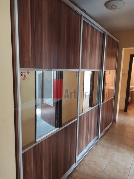 Vanzare apartament 4 camere semidecomandat Emil Racovita - Spiru Haret